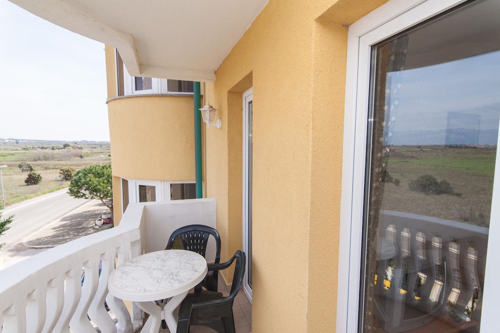 Aparthotel Zaton Zaton  Esterno foto