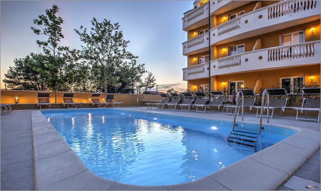 Aparthotel Zaton Zaton  Esterno foto