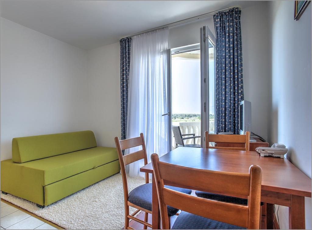 Aparthotel Zaton Zaton  Esterno foto