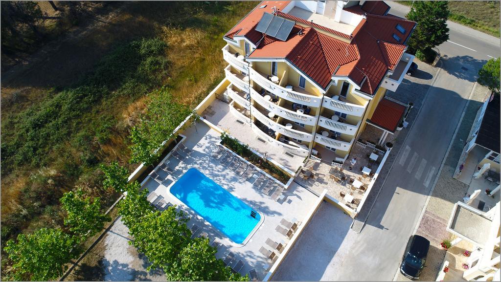 Aparthotel Zaton Zaton  Esterno foto